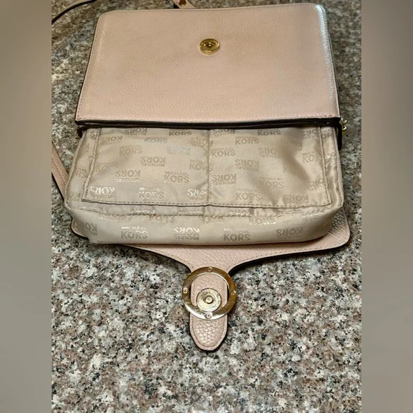 Michael Michael Kors Leather Crossbody color pinkish beige. 9”W x 7”H x 2 1/2”D - Picture 10 of 14